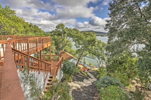 Waterfront Lakehills Home With Pvt Dock And Lake Views