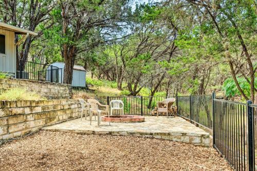 Lago Vista Home With Deck, Fire Pit And Lake Views