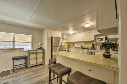 Mid-century Lake Whitney Home With Private Dock And Yard!