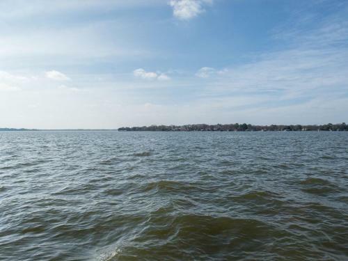 180 Degree View Of Cedar Creek Lake!