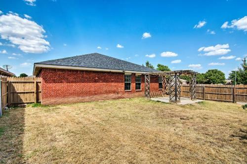 Pet-friendly Lubbock Home With Yard - 6mi To Ttu