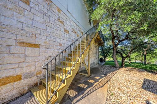 Lodge Redbird Retreat On Lake Travis