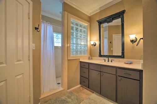 Waterfront Lake Conroe Home With Dock And Decks!