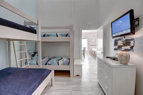 Beachfront Paradise Lc19 Home