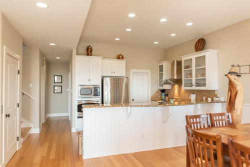 928 Banyan Beach Home