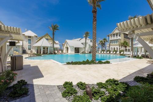 Palmilla Beach - Designer Townhome - Resort Pool Townhouse