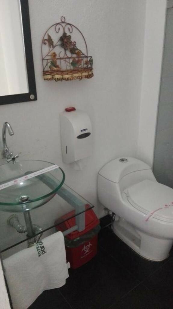 Hotel Paradise Lleras