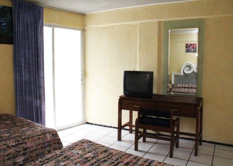 Hotel Suites Elia Noemi