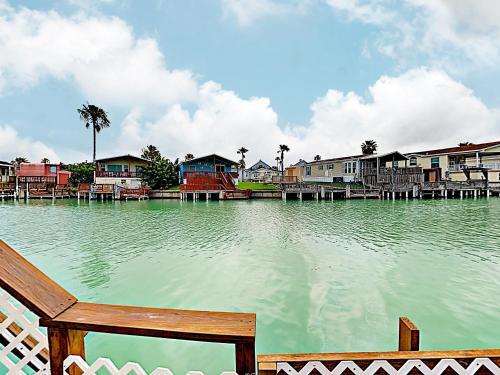 New Listing! Waterfront Home On Channel With 2 Pools Cottage
