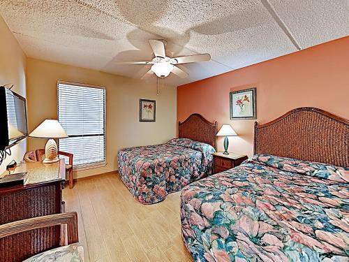 Apartamento New Listing! All-suite Gulf-front Perch With Pools Condo