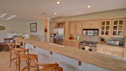 Adventura House Home