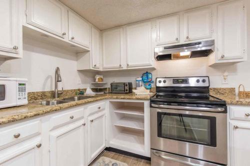 Florence II Condominiums By Padre Island Rentals