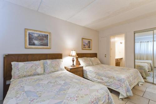 Villa Del Sol Condominium 304