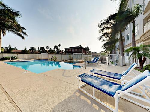 Apartamento New Listing! Modern Beach Condo With Infinity Pool Condo