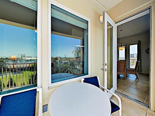 Apartamento New Listing! Modern Beach Condo With Infinity Pool Condo
