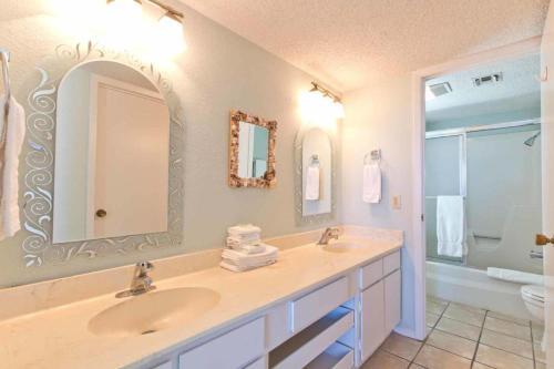 Saida II Condominiums By Padre Island Rentals
