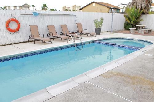 Gardenia Street By Padre Getaways