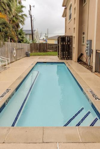 Gardenia Street By Padre Getaways