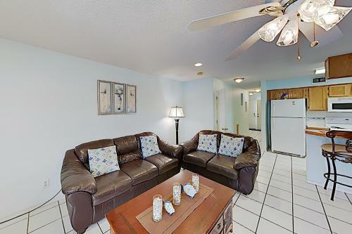 Apartamento New Listing! Casa de La Isla With Private Pool Condo
