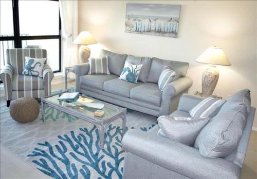 Saida IV Condos S4704