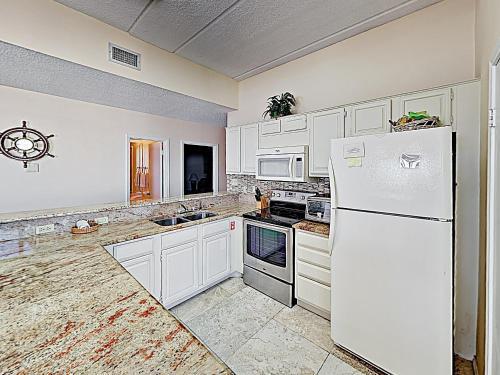 Apartamento New Listing! Gulf-view Penthouse Corner Unit Condo