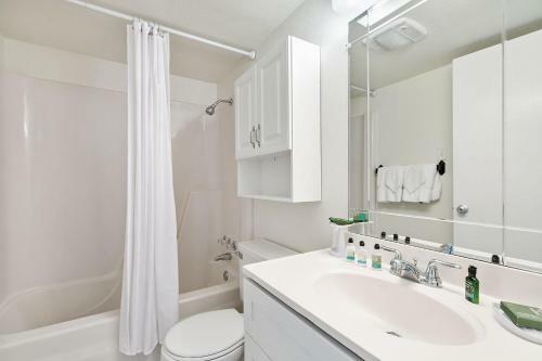 Listen To The Waves Break! Beachfront Condo Five-star Resort