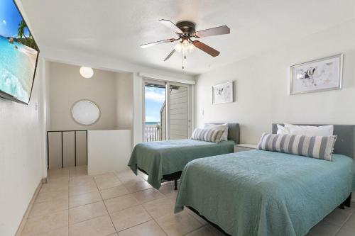 Listen To The Waves Break! Beachfront Condo Five-star Resort