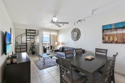 Listen To The Waves Break! Beachfront Condo Five-star Resort