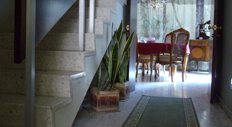 Dickinson Guest House B&B