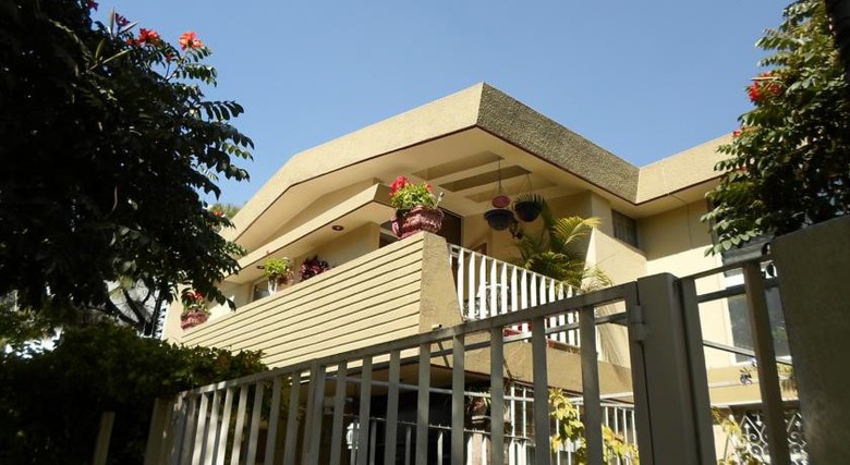 Dickinson Guest House B&B