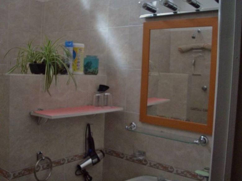 Dickinson Guest House B&B