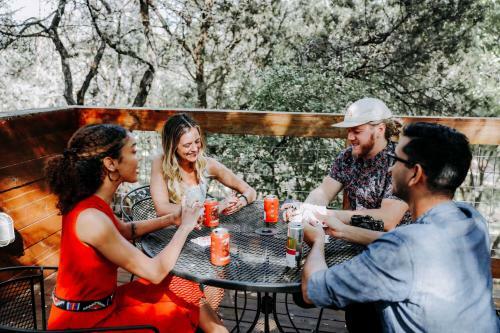 Hotel Wimberley Inn
