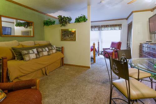 Apartamento Condo 107 Wifi Community Pool Jacuzzi Lounge Fireplace Laundry