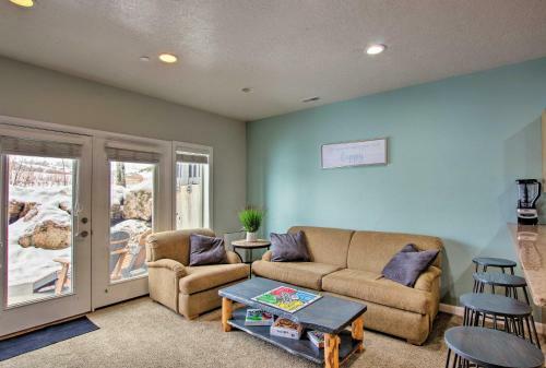 Lakeside Resort Condo Less Than 9 Mi To Snowbasin!