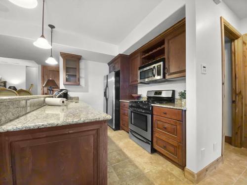 9922 Vista Home