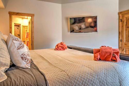 Modern Moab Townhome With Private Hot Tub And Patio!