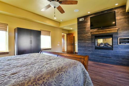 Pr 21 - Luxury Home With Shared Pool And Hot Tub 3 Bedroom