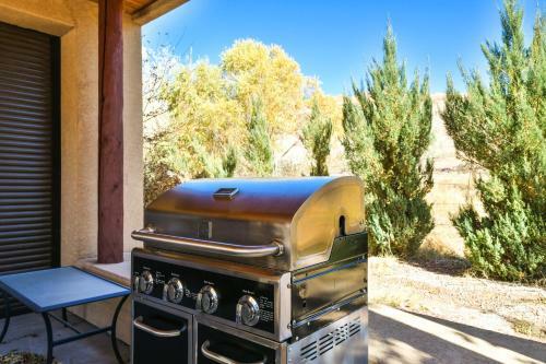 Pr 21 - Luxury Home With Shared Pool And Hot Tub 3 Bedroom