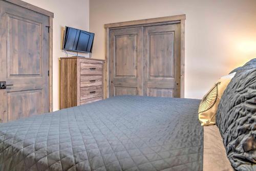 Upscale Moab Home With Redrock Views And Hottub And Patio