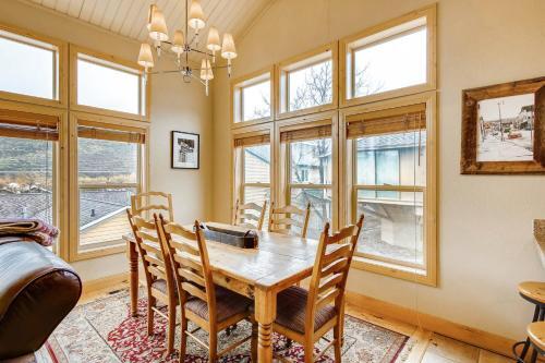Fireplace Retreat #1