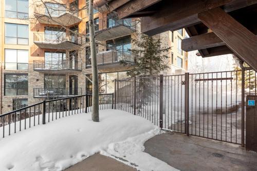 Silver Strike Lodge #201 - 2 Bed