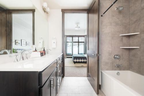 Blackstone 107