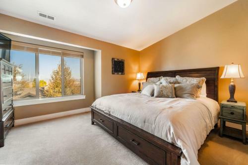 Ski Haven Elegant Spacious Townhome W Private Hot Tub