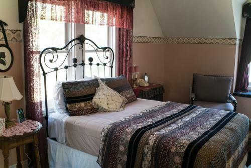 The Mulberry Inn -an Historic Bed And Breakfast