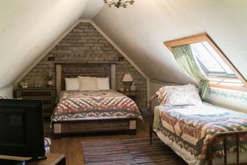 The Mulberry Inn -an Historic Bed And Breakfast