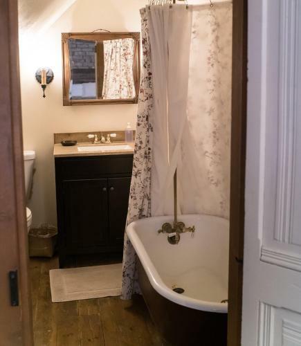 The Mulberry Inn -an Historic Bed And Breakfast