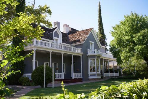 The Mulberry Inn -an Historic Bed And Breakfast