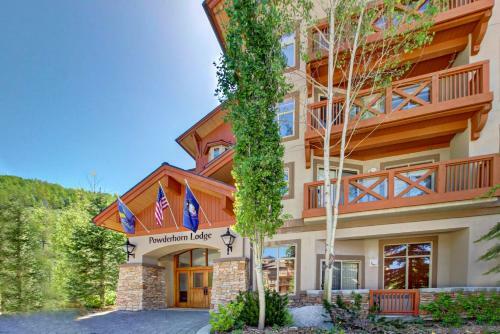 Powderhorn Lodge 411: Mountain Majesty Suite