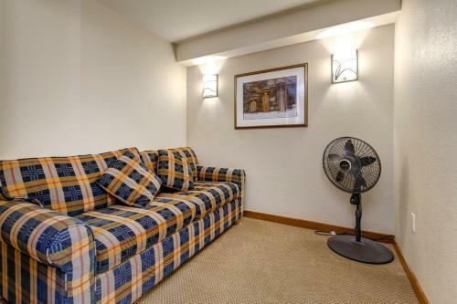 Powderhorn Lodge 411: Mountain Majesty Suite