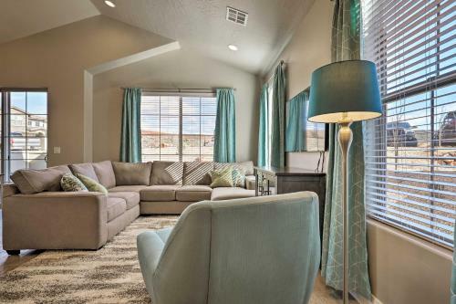 Upscale Townhome With Pool-near St George And Zion